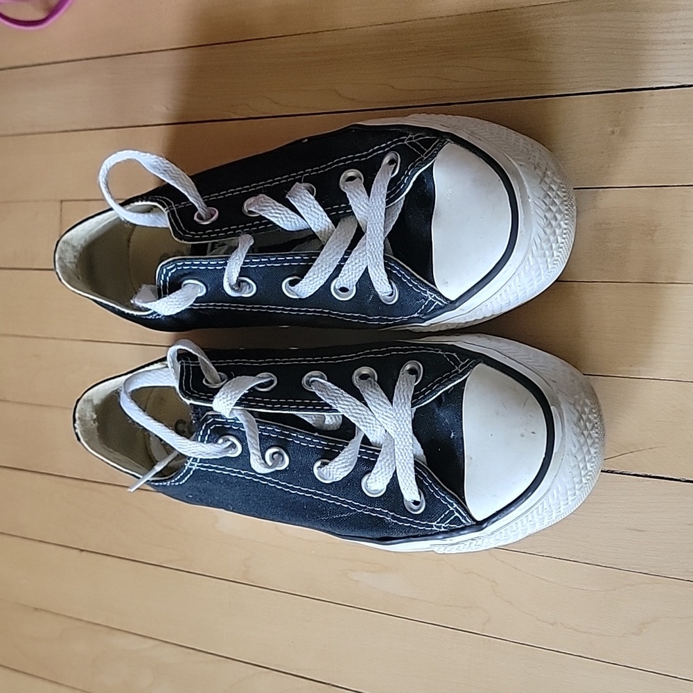 Converse size 6 women's